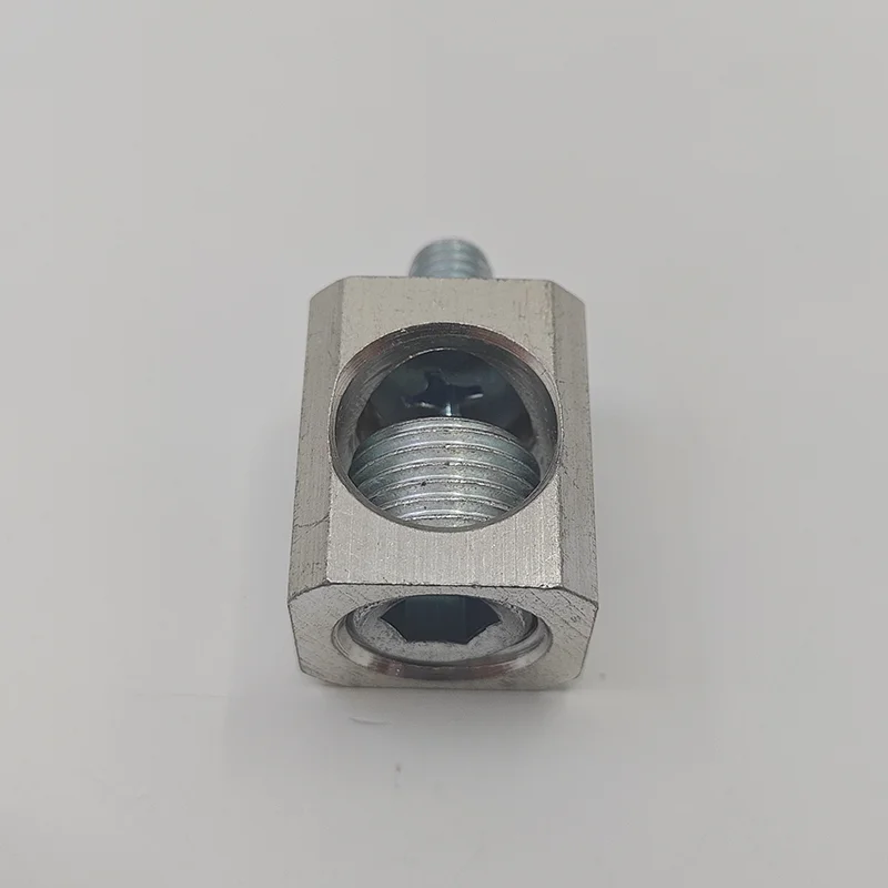 250a Box Type Lugs With Double Screw