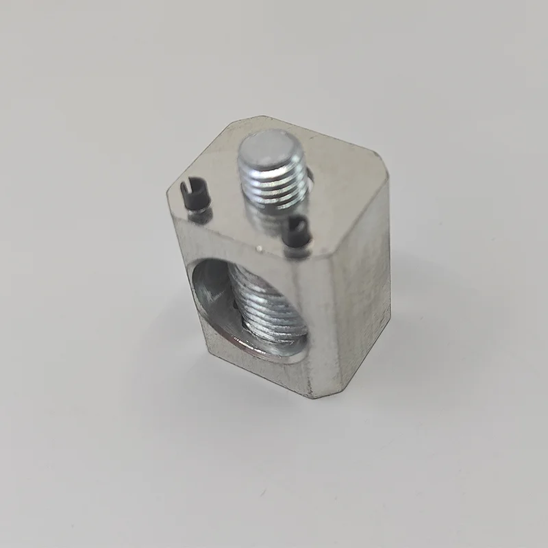 250a Box Type Lugs With Double Screw